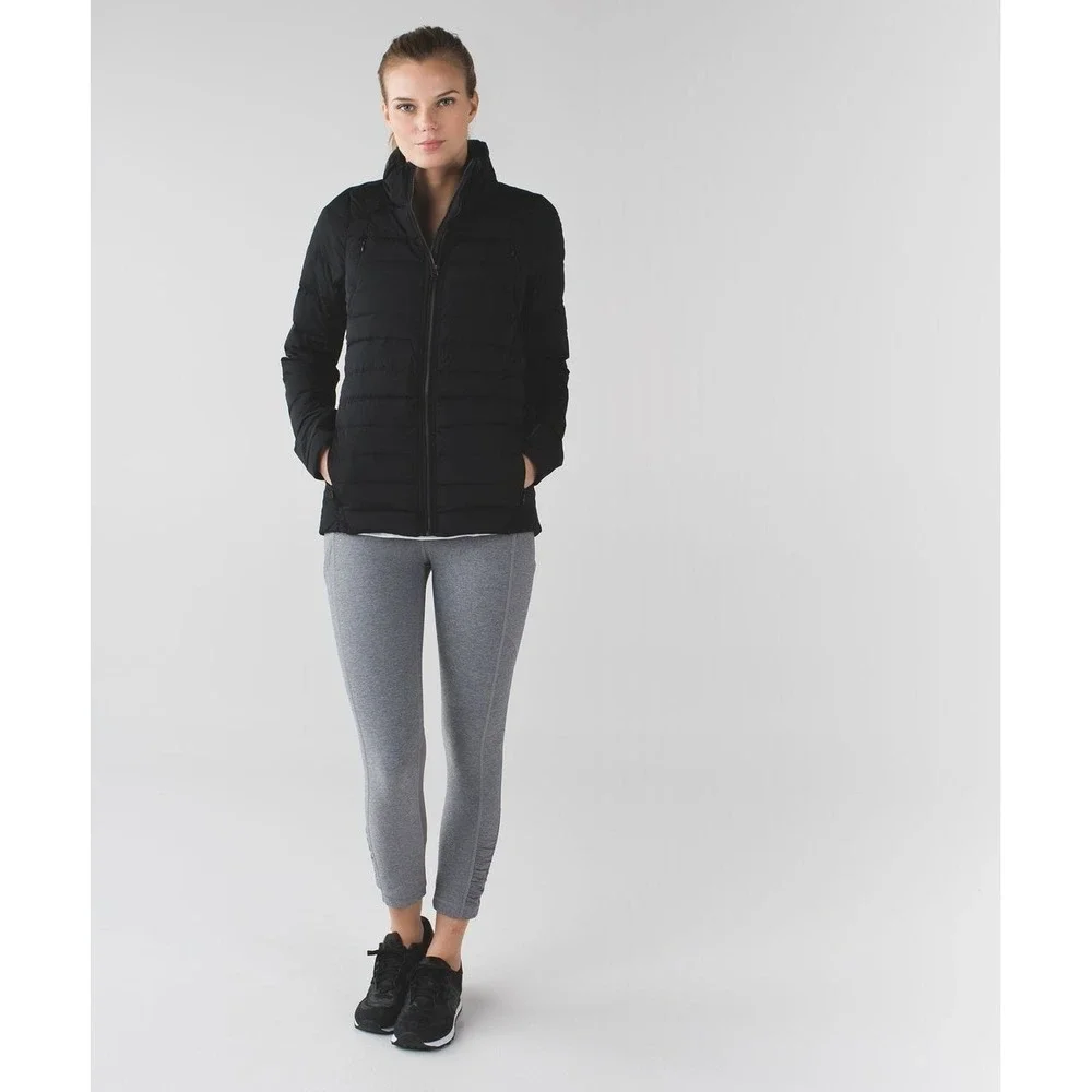Lululemon Fluffed Up Jacket Women's 8 Black Zip Up Goose Down Reflective Running